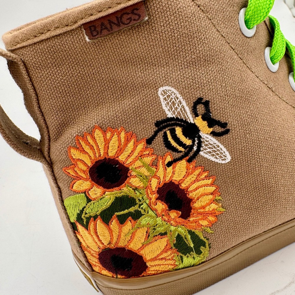 Bangs Old Pine Sunflower Bee Embroidered Tan High Top Sneakers Women Cottage 7.5